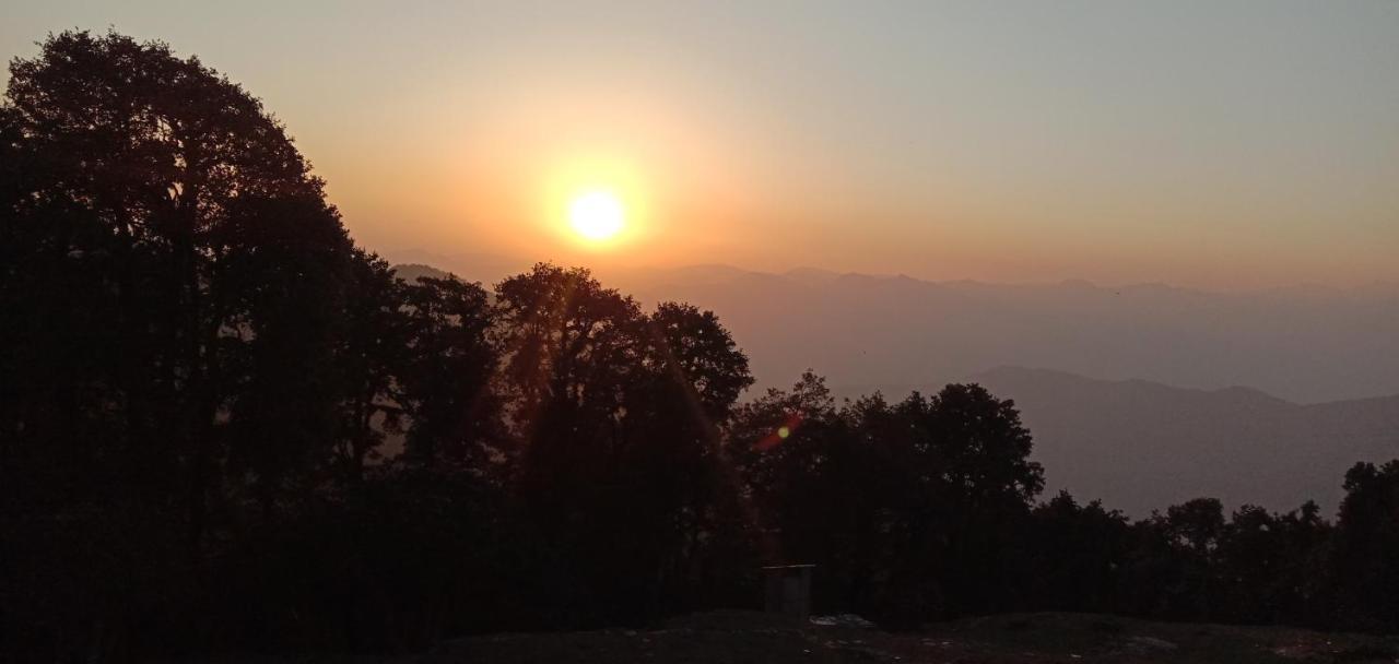 Chandarshila Hike Homestay Ukhimath Exteriér fotografie