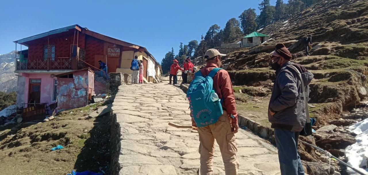 Chandarshila Hike Homestay Ukhimath Exteriér fotografie