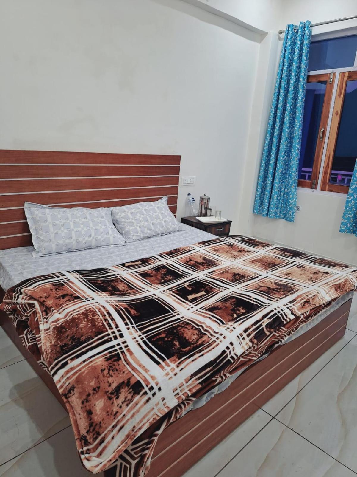 Chandarshila Hike Homestay Ukhimath Exteriér fotografie